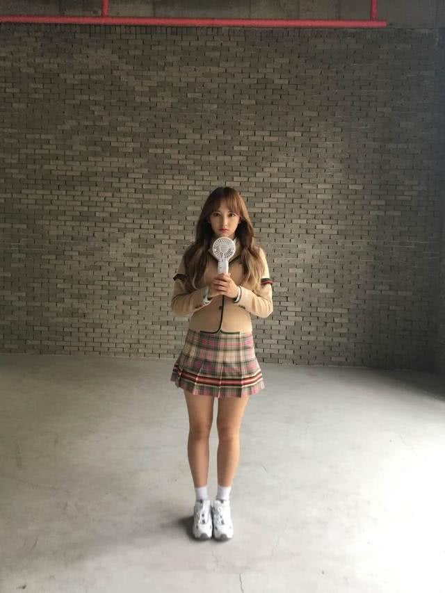 ʲô����΢�������������촩Ů��װ��֪����ԭ����Ҳ���Ժܾ���